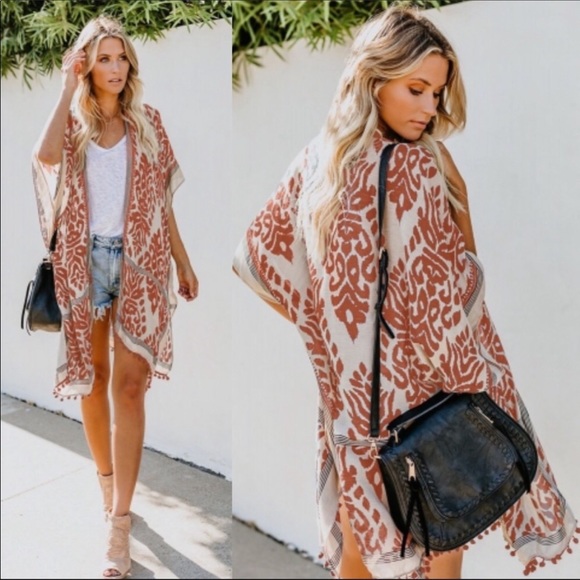 Formerly yours Kimono - Picture 1 of 2